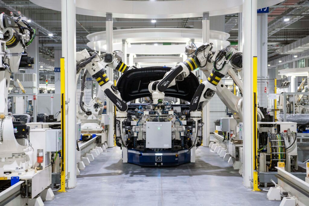 High-tech robots 
